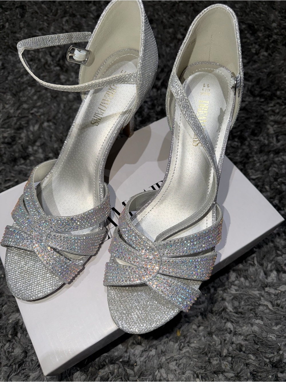 Amore 1 - Open Toe Pump Heel Sandals! Size: 11
